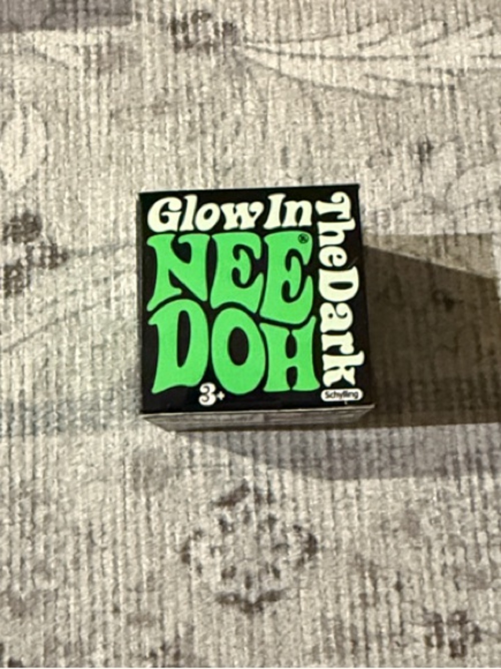 Schylling Glow In The Dark NeeDoh - Green